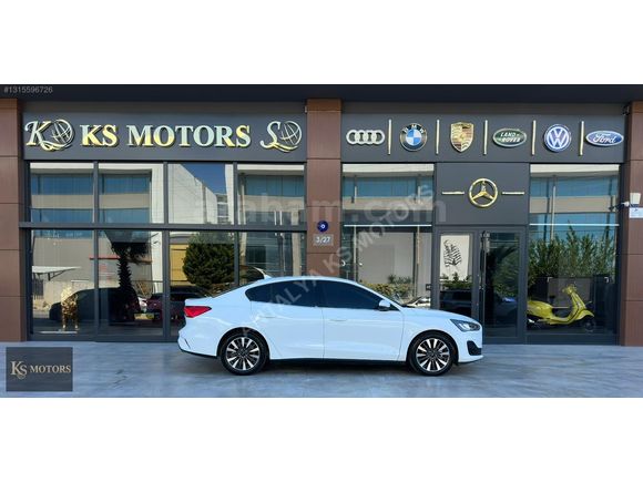 2025 MODEL FORD FOCUS 1.5 ECOBLUE TİTANUM X 6300 KM KIŞ PAKET
