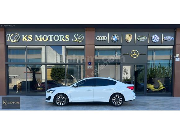 2025 MODEL FORD FOCUS 1.5 ECOBLUE TİTANUM X 6300 KM KIŞ PAKET