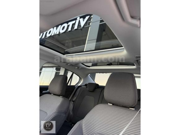 USTAOĞLU OTOMOTİVDEN CAM TAVANLI GSR 2'Lİ FOCUS
