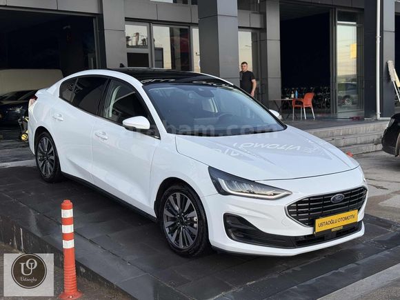 USTAOĞLU OTOMOTİVDEN CAM TAVANLI GSR 2'Lİ FOCUS