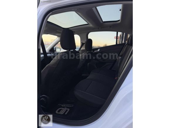 USTAOĞLU OTOMOTİVDEN CAM TAVANLI GSR 2'Lİ FOCUS