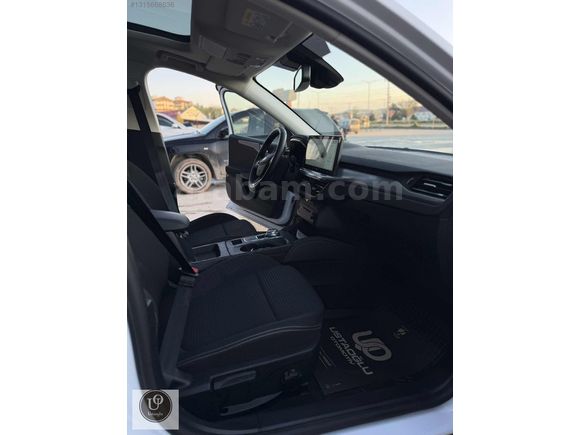 USTAOĞLU OTOMOTİVDEN CAM TAVANLI GSR 2'Lİ FOCUS