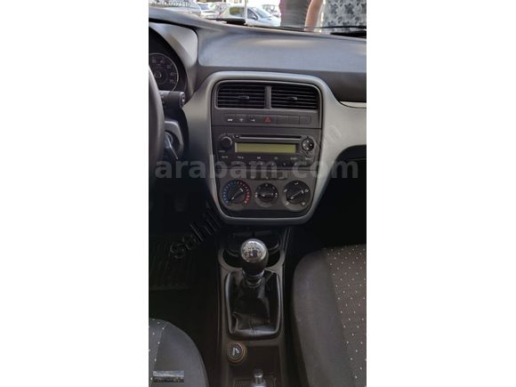 1.4 PUNTO HATASIZ 110 BİN KM