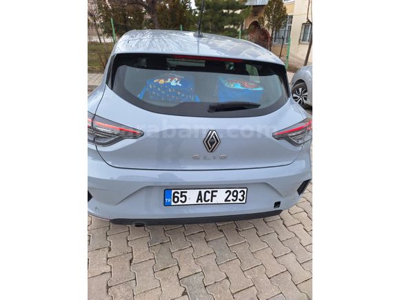 Sahibinden Renault Clio 1.0 TCe Evolution 2024 Model