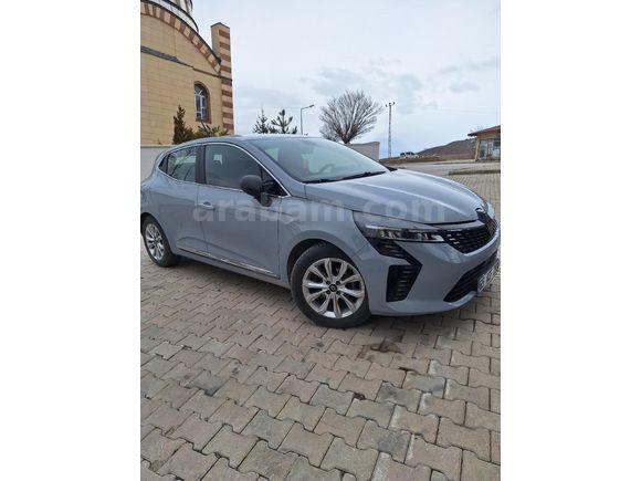 Sahibinden Renault Clio 1.0 TCe Evolution 2024 Model 