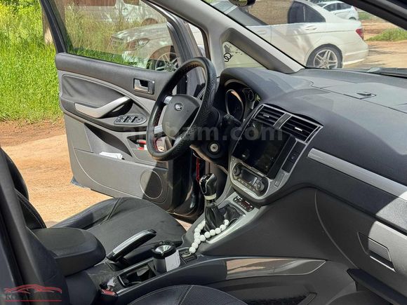 KOÇAK AUTO DAN CAM TAVANLI FORD C-MAX