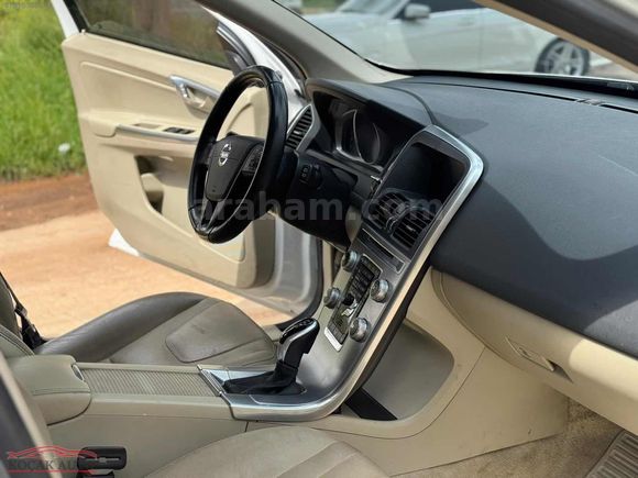 KOÇAK AUTO DAN CAM TAVANLI FORD C-MAX