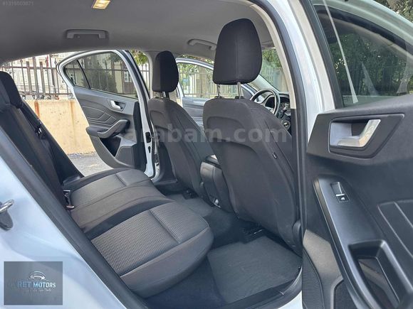 2020 MODEL FORD FOCUS 1.5 DİZEL TREND X 191.000 KM DE BAKIMLI !.