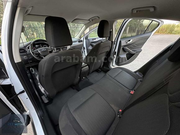 2020 MODEL FORD FOCUS 1.5 DİZEL TREND X 191.000 KM DE BAKIMLI !.
