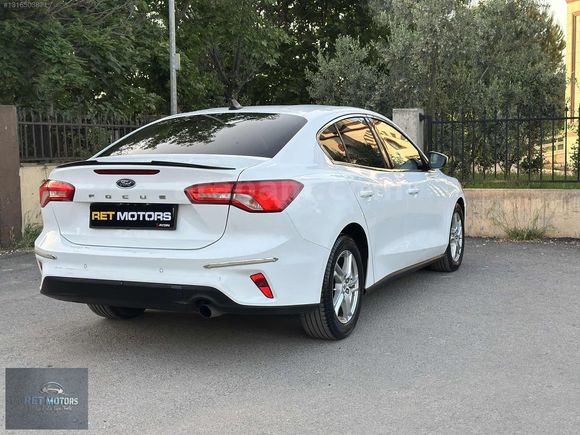 2020 MODEL FORD FOCUS 1.5 DİZEL TREND X 191.000 KM DE BAKIMLI !.