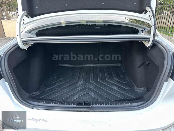2020 MODEL FORD FOCUS 1.5 DİZEL TREND X 191.000 KM DE BAKIMLI !.