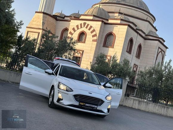 2020 MODEL FORD FOCUS 1.5 DİZEL TREND X 191.000 KM DE BAKIMLI !.