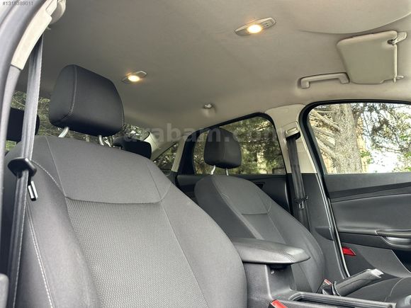 OSKAR'DAN 2018 MODEL DEĞİŞENSİZ OTOMATİK VİTES SATILIK FOCUS