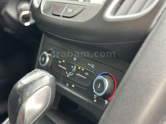 OSKAR'DAN 2018 MODEL DEĞİŞENSİZ OTOMATİK VİTES SATILIK FOCUS