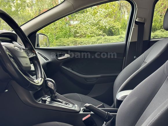 OSKAR'DAN 2018 MODEL DEĞİŞENSİZ OTOMATİK VİTES SATILIK FOCUS