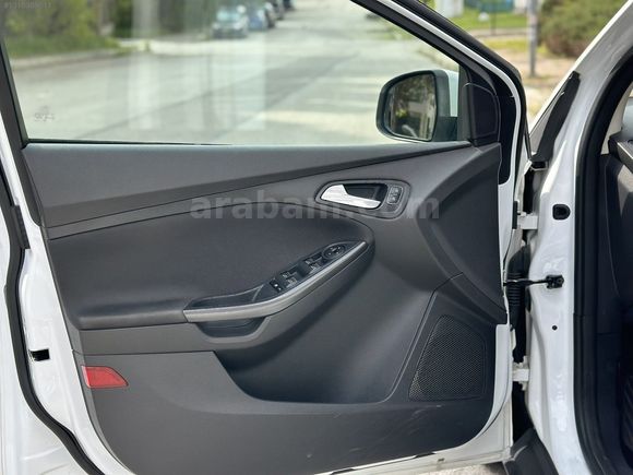 OSKAR'DAN 2018 MODEL DEĞİŞENSİZ OTOMATİK VİTES SATILIK FOCUS