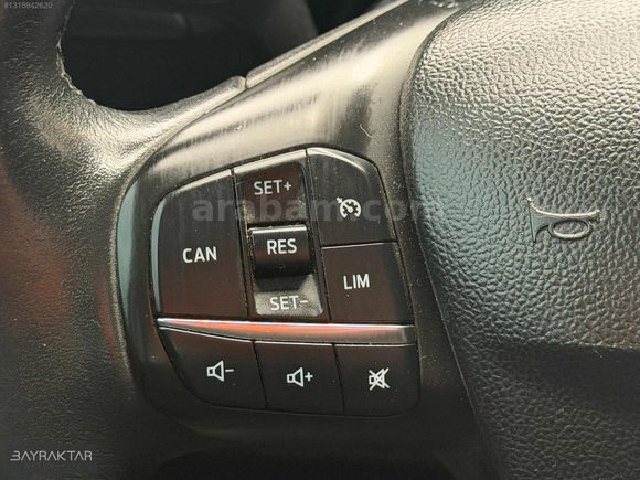BAYRAKTAR'DAN 2020 FORD FOCUS 1.5 TDCI TREND X OTM