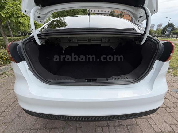 2015 MODEL FORD FOCUS DİZEL OTOMATİK