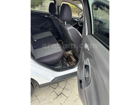 EMSALSİZ TEMİZLİKTE FORD FOCUS HATASIZ