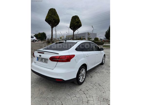 EMSALSİZ TEMİZLİKTE FORD FOCUS HATASIZ
