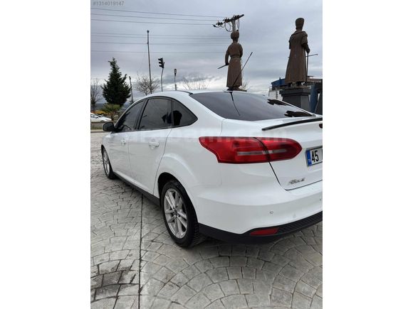 EMSALSİZ TEMİZLİKTE FORD FOCUS HATASIZ