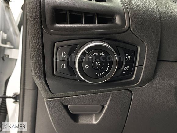 KAMER DEN 2017 MODEL FORD FOCUS 1.5 TDCİ TREND X DİZEL OTOMATİK