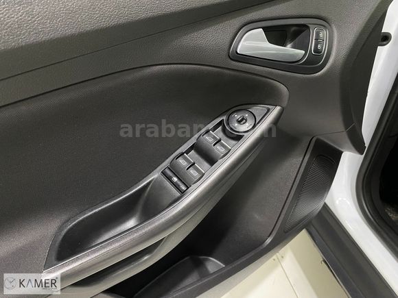 KAMER DEN 2017 MODEL FORD FOCUS 1.5 TDCİ TREND X DİZEL OTOMATİK