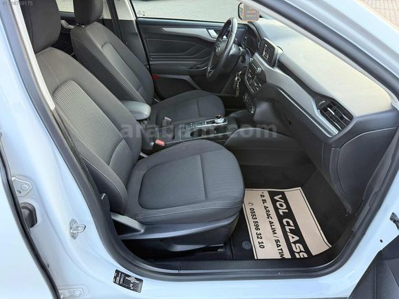 OTOMATİK 2020 FORD FOCUS 96 BİN KM HATASIZ