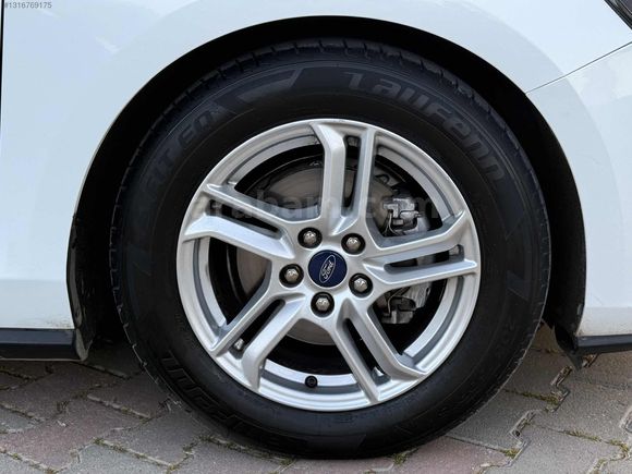 OTOMATİK 2020 FORD FOCUS 96 BİN KM HATASIZ