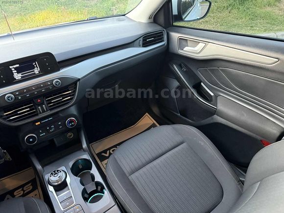 OTOMATİK 2020 FORD FOCUS 96 BİN KM HATASIZ