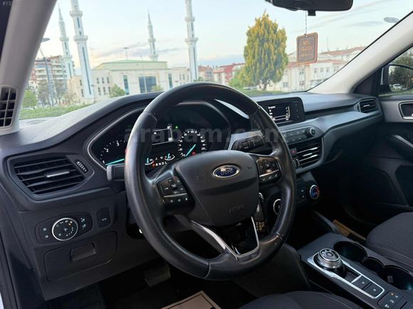 OTOMATİK 2020 FORD FOCUS 96 BİN KM HATASIZ