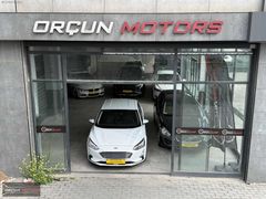 OrçunMotors 2021 FORD FOCUS 1.5ti VCT TREND X TRAMERSİZ