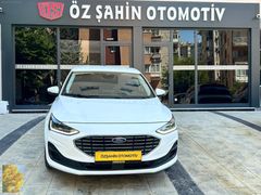 %0,68_12_AY_KREDİ_2023_MODEL_DEĞİŞENSİZ_ORJINAL_TİTANİUM_OTOMATK