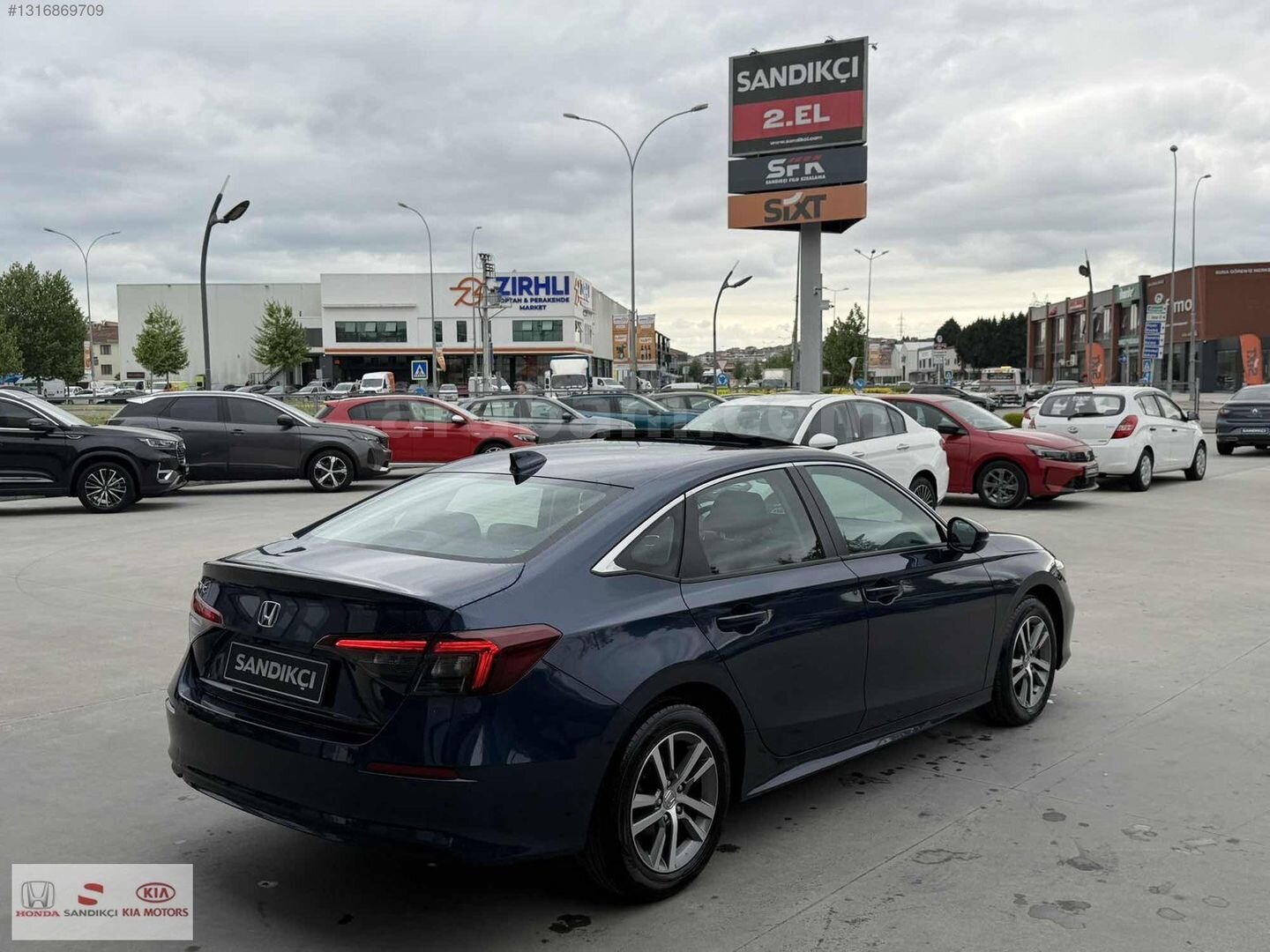 Galeriden Honda Civic 1.5 i-VTEC Elegance 2025 Model Sakarya 45.600 km Mavi 6