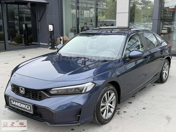 SANDIKÇI 2.EL 2025 Civic Sedan 1.5 VTEC Turbo Elegance Plus