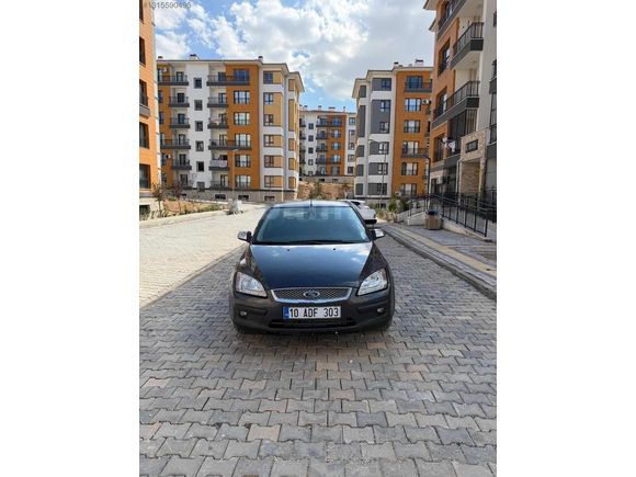 OLCAY MOTORS"dan FORD FOCUS Ghia