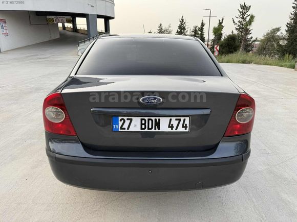 FORD FOCUS GHİA EN DOLUSU ÇOK TEMİZ ACİLL