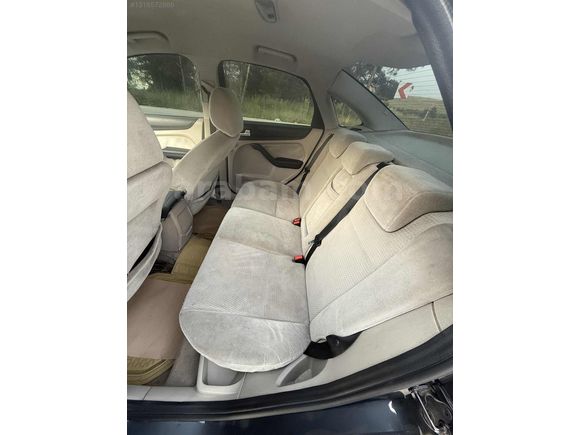 FORD FOCUS GHİA EN DOLUSU ÇOK TEMİZ ACİLL