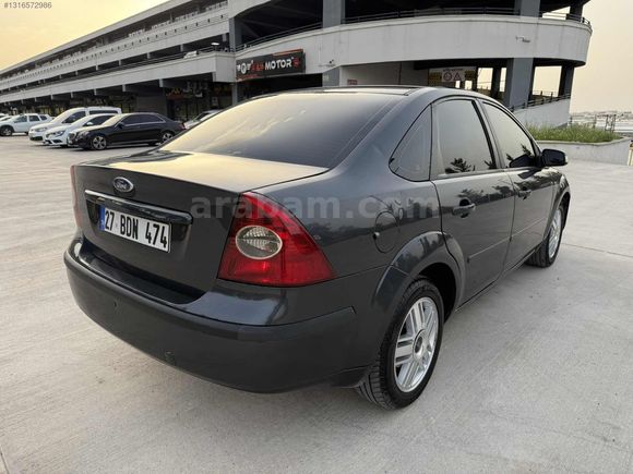 FORD FOCUS GHİA EN DOLUSU ÇOK TEMİZ ACİLL