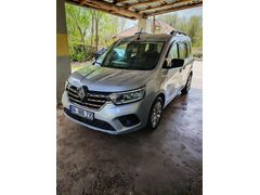 Sahibinden Renault Kangoo Multix 1.3 TCe Iconic 2025 Model