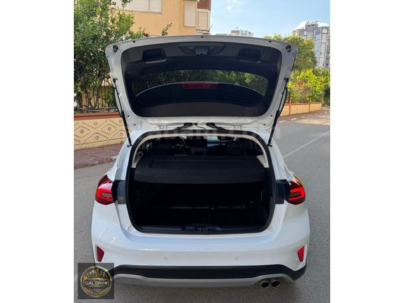 2025 Trafik Cıkışlı Ford Focus 1.5EcoBlue - 43bin km- HATASIZ