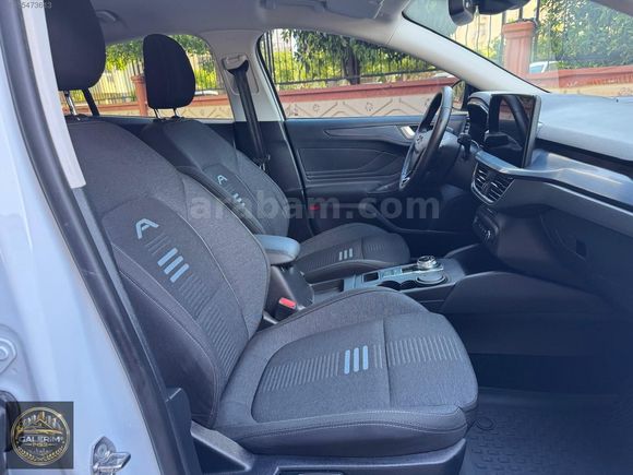 2025 Trafik Cıkışlı Ford Focus 1.5EcoBlue - 43bin km- HATASIZ