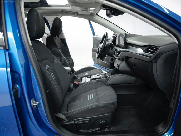 OR KAR AUTO 2023 MODEL HATASIZ FORD FOCUS