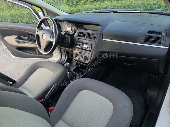 AYAZ OTOMOTİVDEN 1.6 MULTİJET LİNEA FULL BAKIMLI