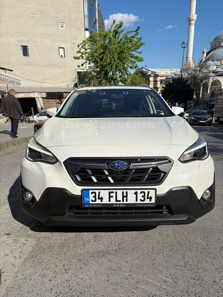 SAHİBİNDEN SUBARU XV XCLUSİVE 28.900 KM SUNROOF EXTRALI 4X4 AWD