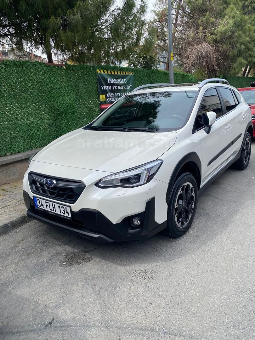 SAHİBİNDEN SUBARU XV XCLUSİVE 28.900 KM SUNROOF EXTRALI 4X4 AWD 2