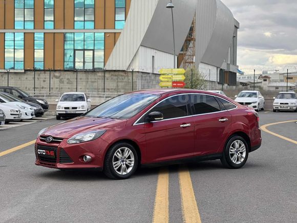 2011 FOCUS 1.6 STYLE MANUEL KARTA 12 TAKSİT