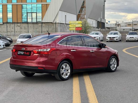 2011 FOCUS 1.6 STYLE MANUEL KARTA 12 TAKSİT