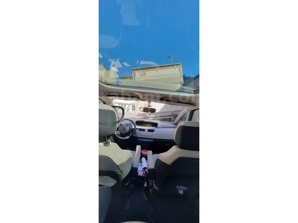 Sahibinden Citroen C4 Grand Picasso 1.6 e-HDi Dynamic 2012 Model