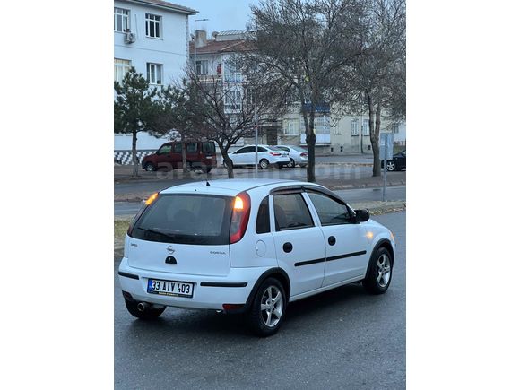 Sahibinden Opel Corsa 1.0 Essentia 2004 Model 